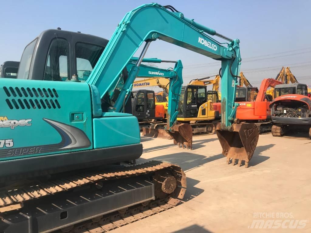 Kobelco SK 75 CSR 대형 굴삭기 29톤 이상