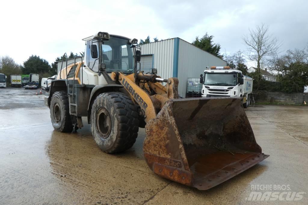 Liebherr L 556  휠로우더