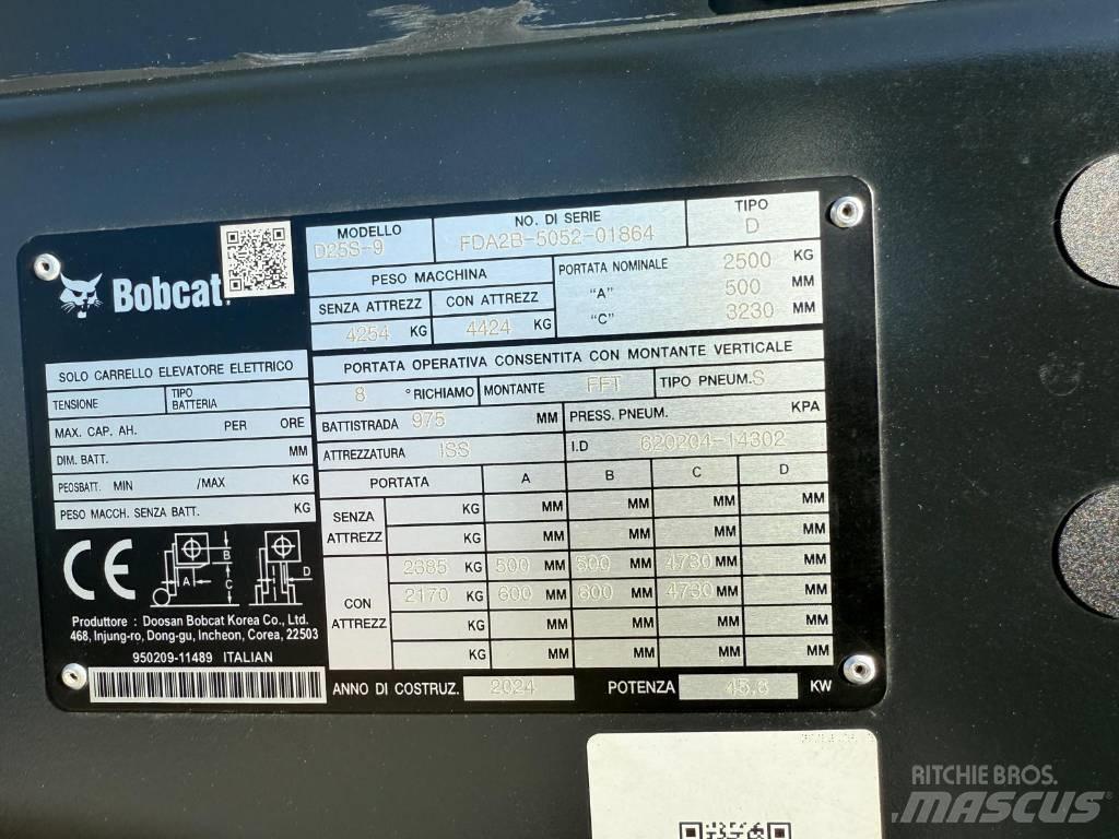 Bobcat D 25 S-9 디젤 지게차
