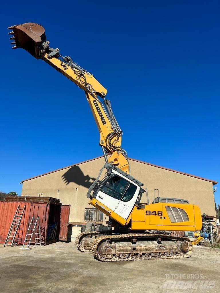 Liebherr R 946 LC 대형 굴삭기 29톤 이상