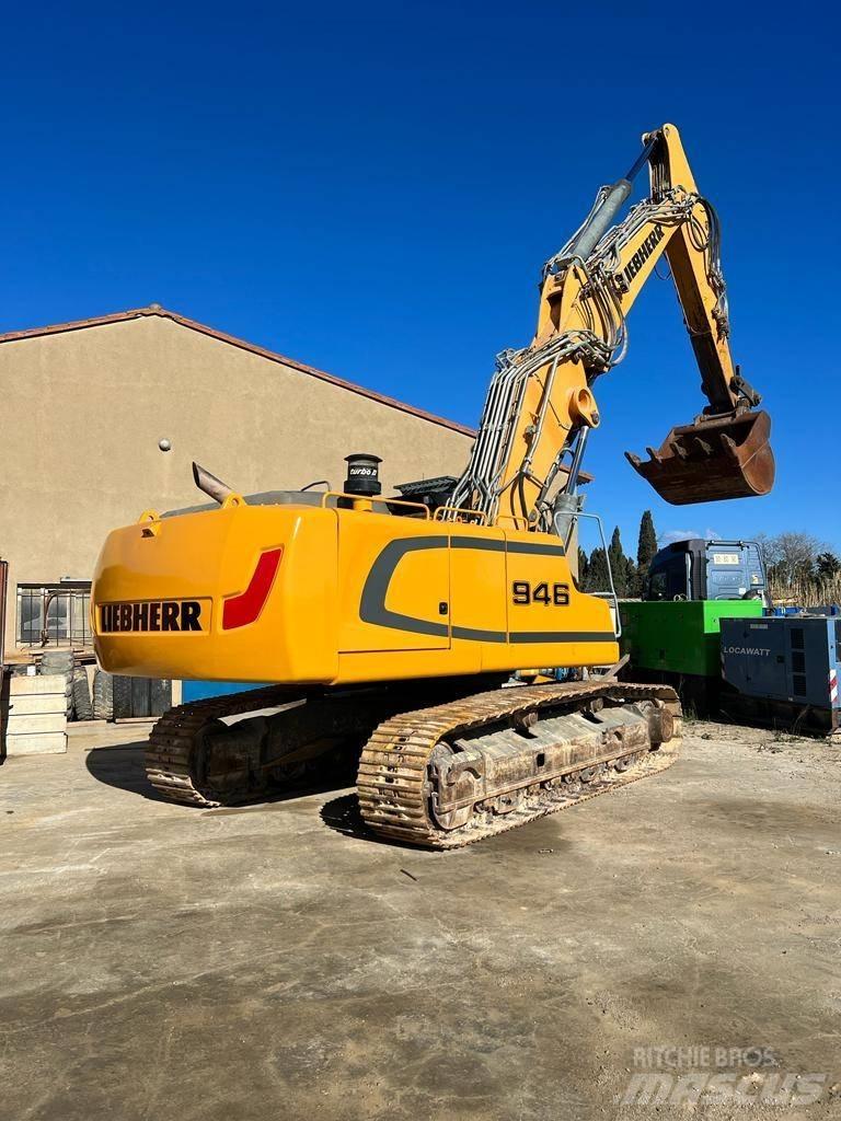 Liebherr R 946 LC 대형 굴삭기 29톤 이상
