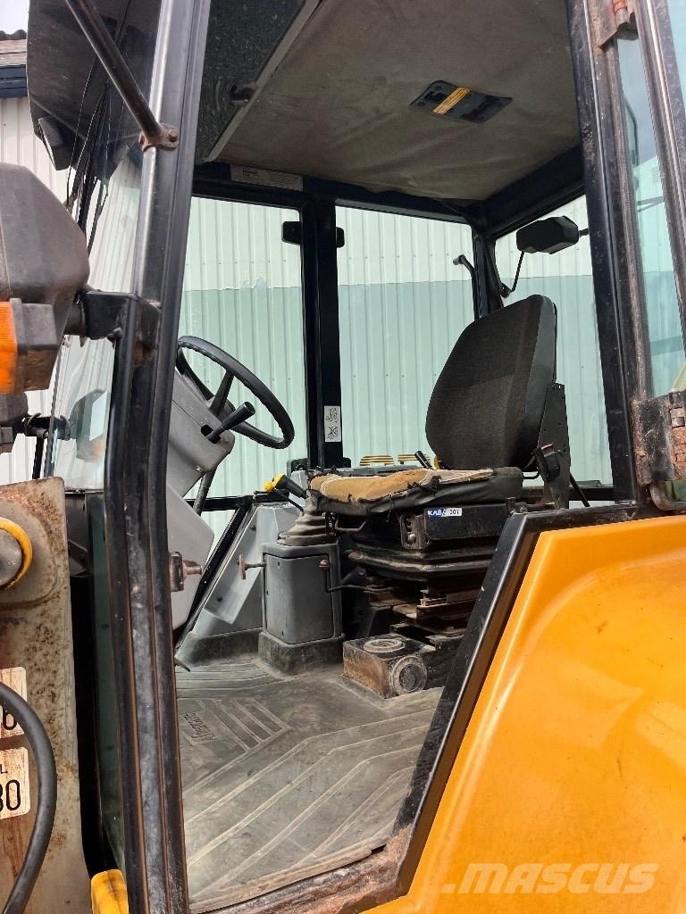 Massey Ferguson 860 백호로더
