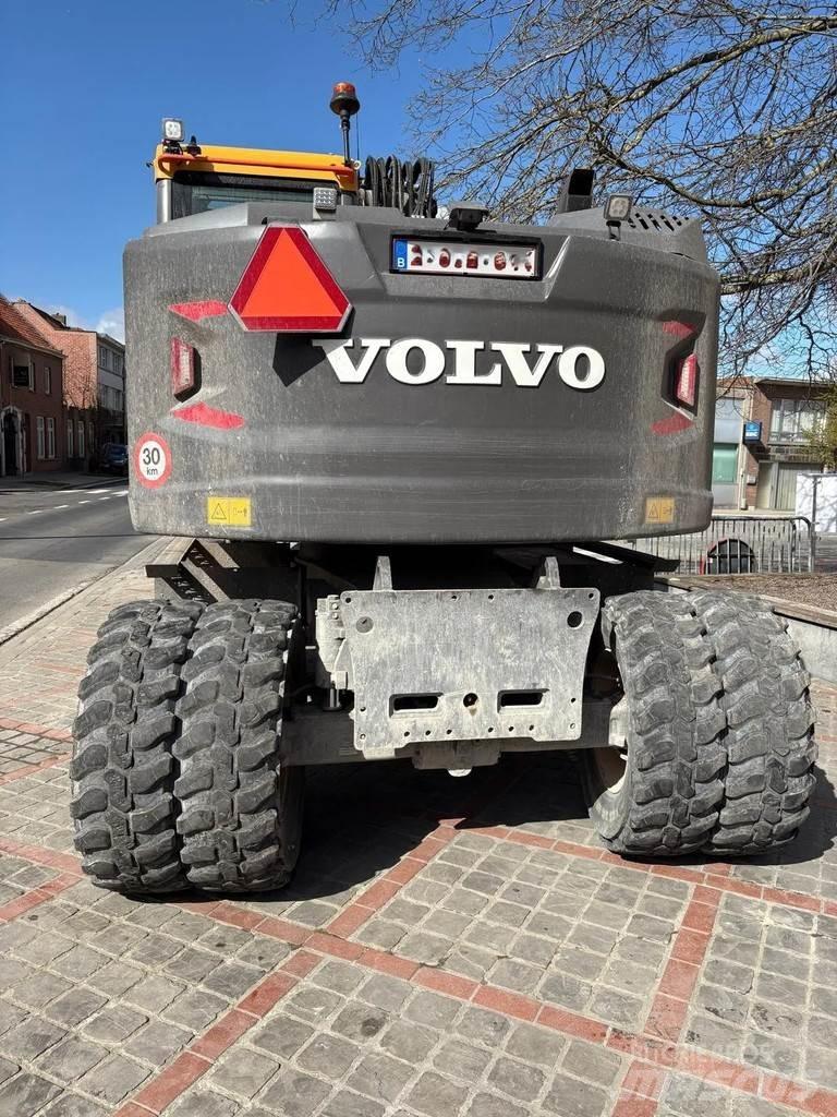 Volvo EWR150E  휠 굴삭기