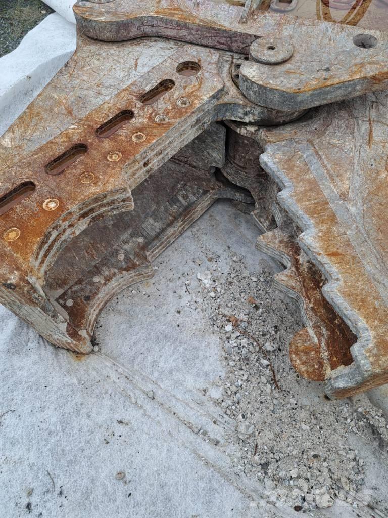 Demarec MQP 60 U 크러셔