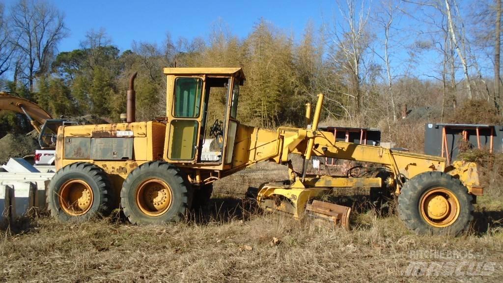 John Deere 672 A 그레이더