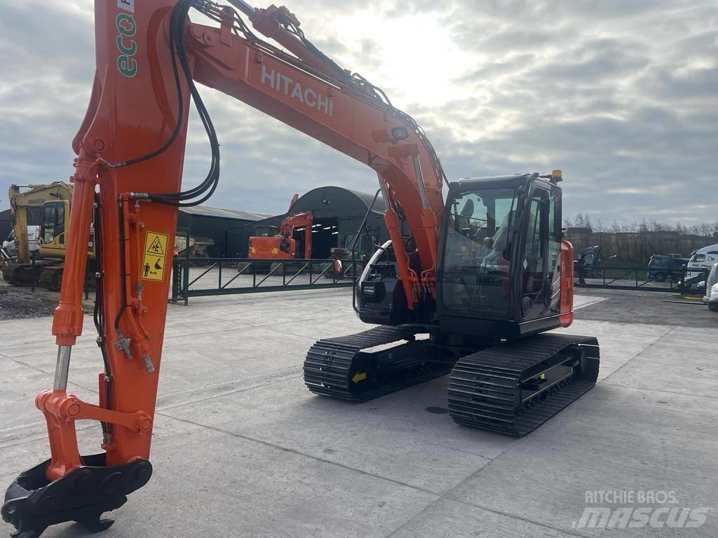 Hitachi ZX 135 US-6 대형 굴삭기 29톤 이상