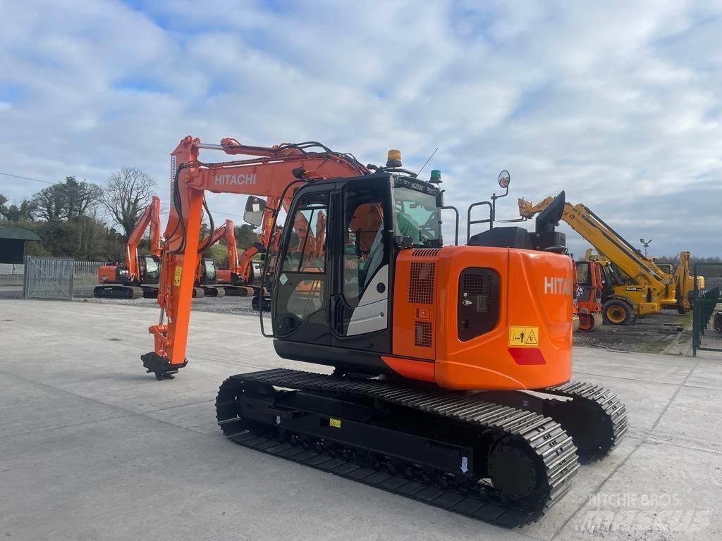 Hitachi ZX 135 US-6 대형 굴삭기 29톤 이상