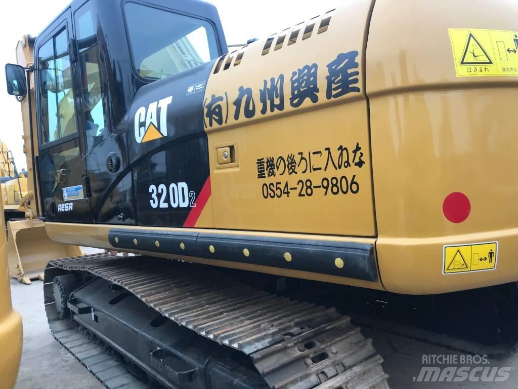 CAT 320 D 대형 굴삭기 29톤 이상