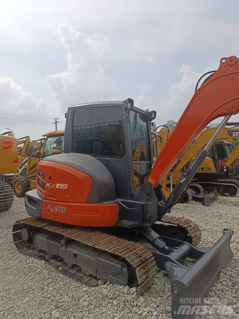 Kubota KX 165 소형 굴삭기 7톤 미만