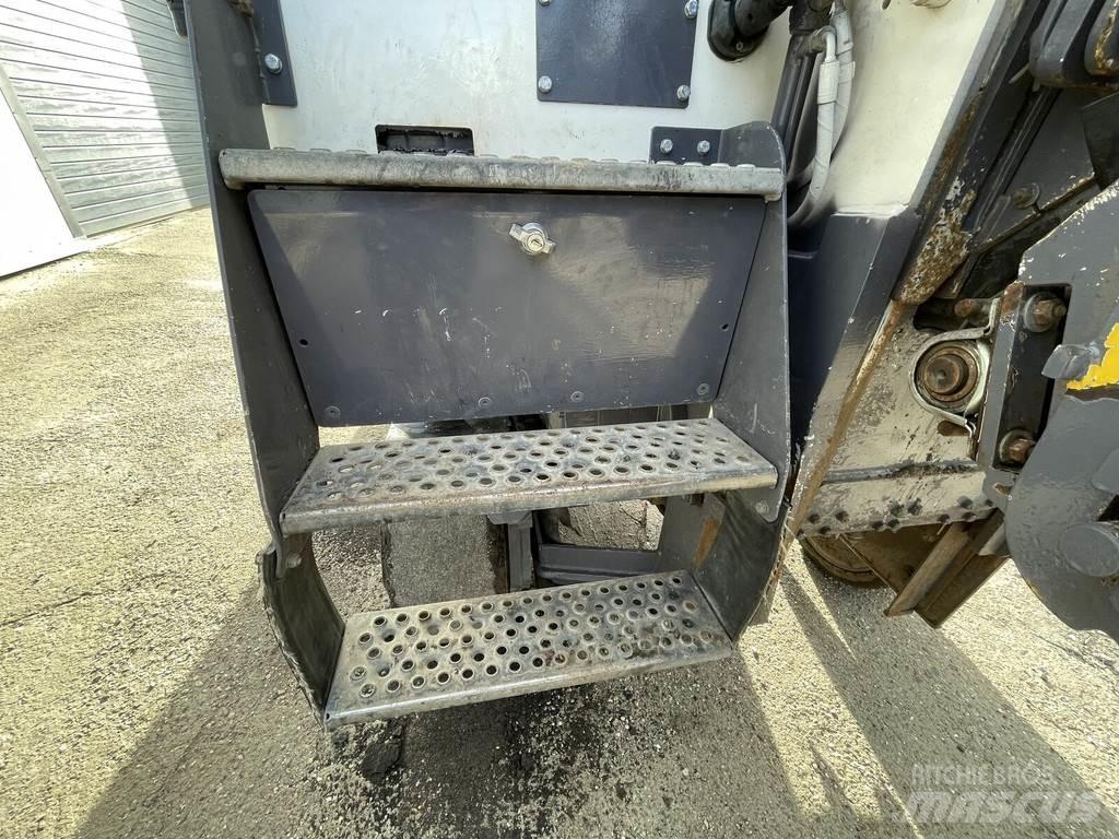 Wirtgen W 50DC 아스팔트 콜드 밀링 기계