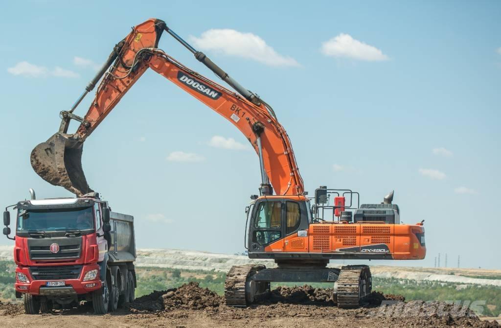 Doosan DX490LC-5 대형 굴삭기 29톤 이상