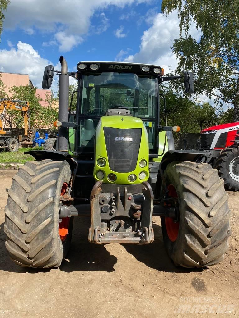 CLAAS Arion 640 트랙터