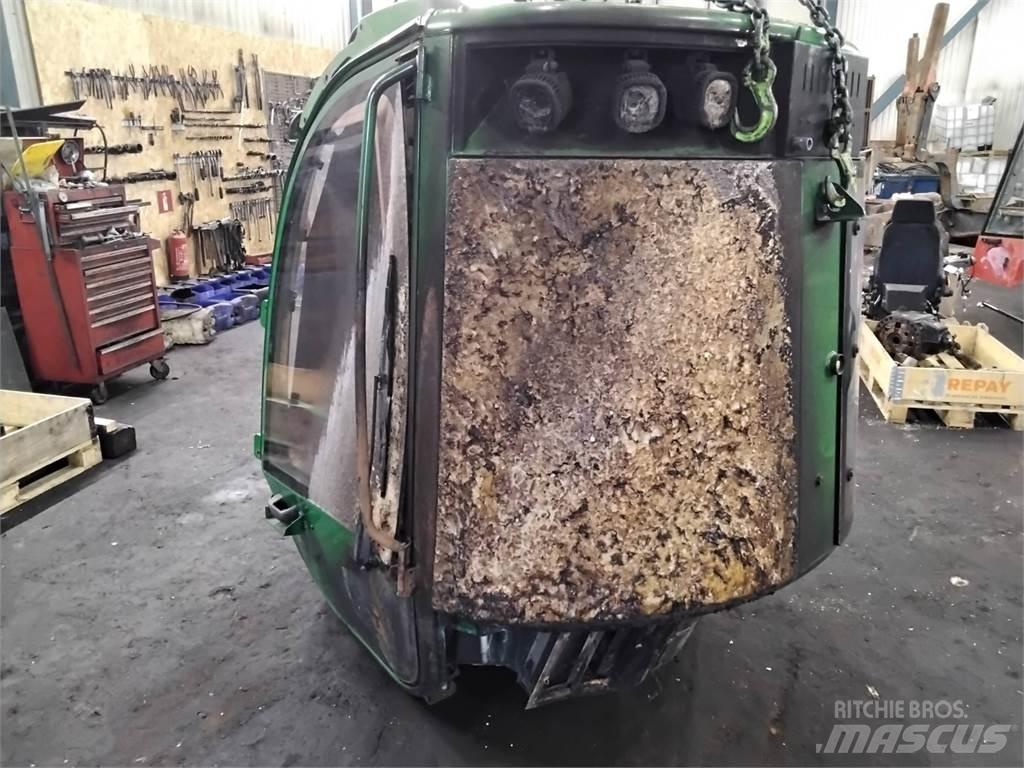 John Deere 1470G 캐빈 및 인테리어
