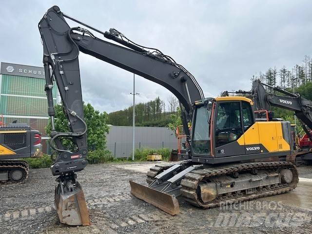 Volvo EC 160 E 대형 굴삭기 29톤 이상
