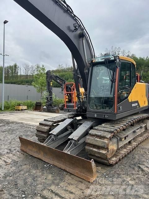 Volvo EC 160 E 대형 굴삭기 29톤 이상