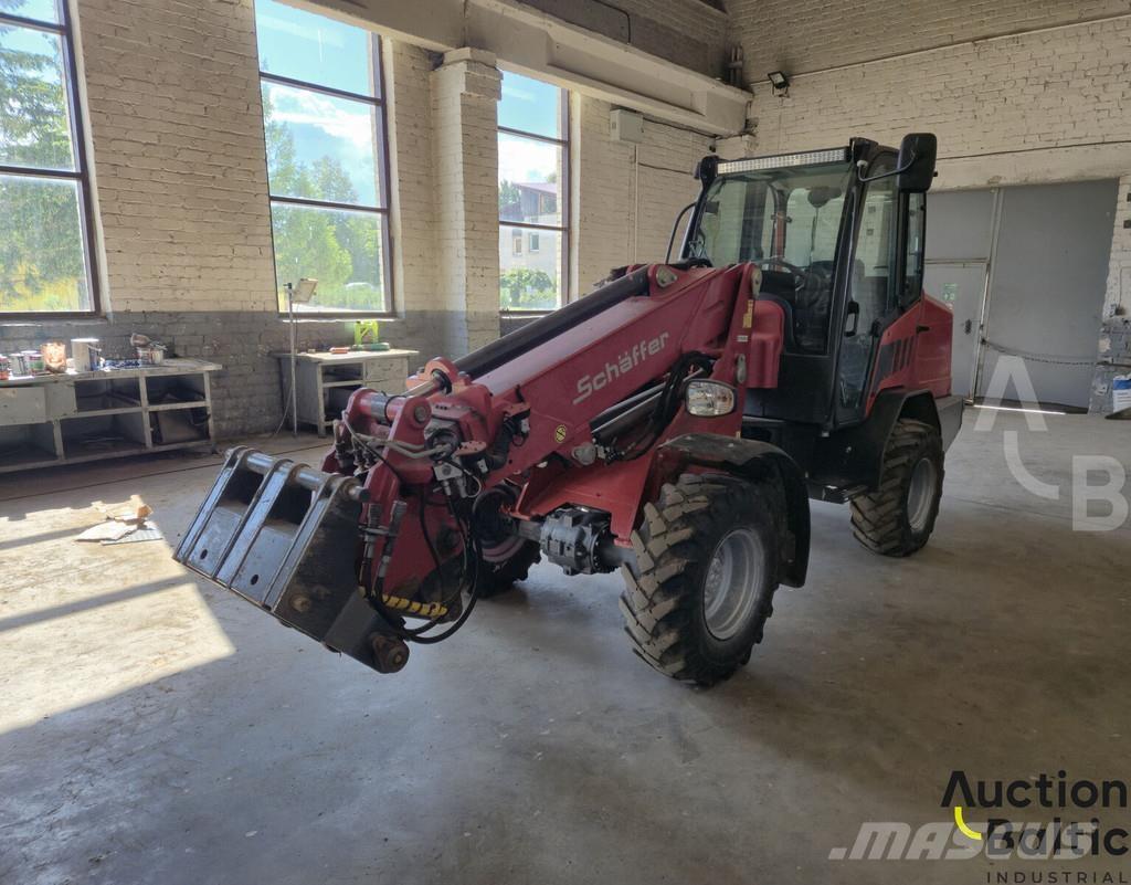 Schäffer 5680T  휠로우더