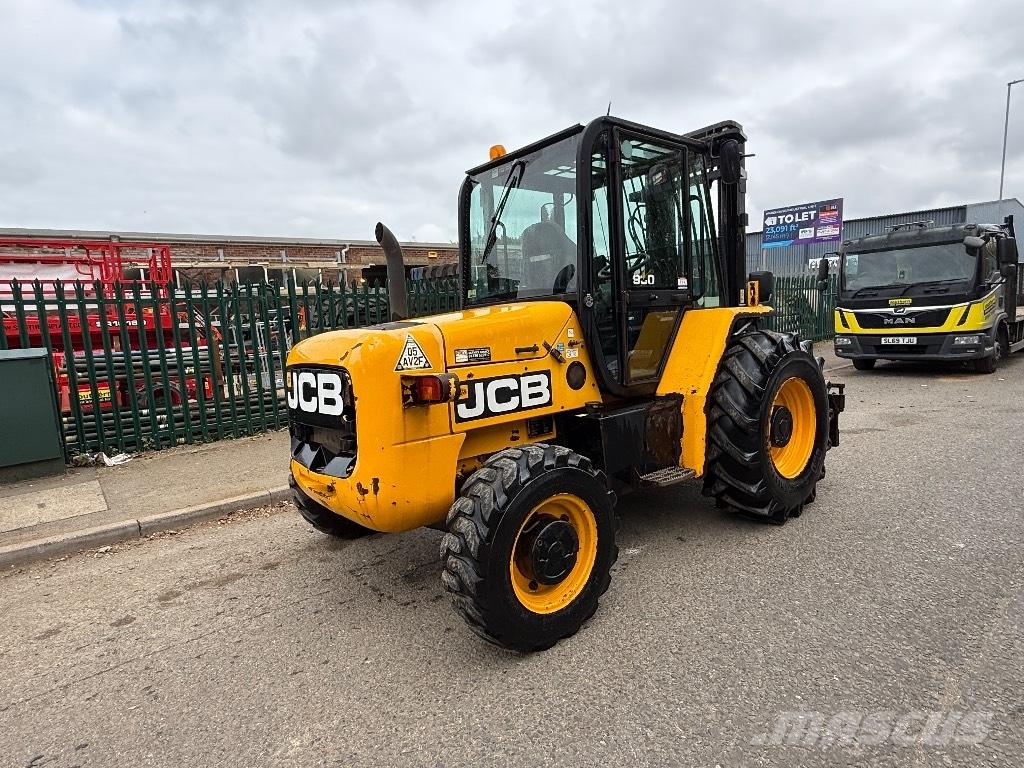JCB 930-4 험지용 트럭