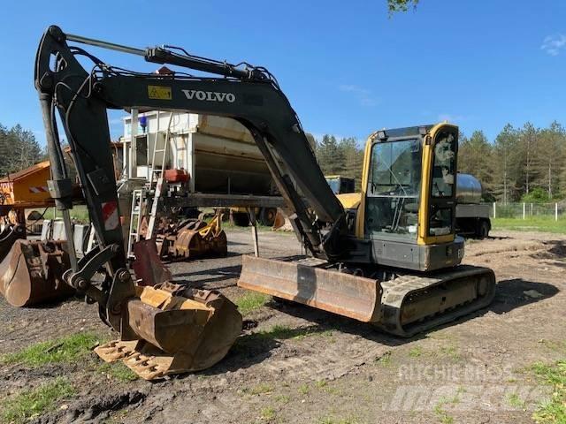 Volvo ECR 88 중형굴삭기 7톤-28톤