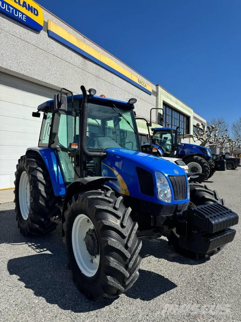 New Holland TL 90 A 트랙터