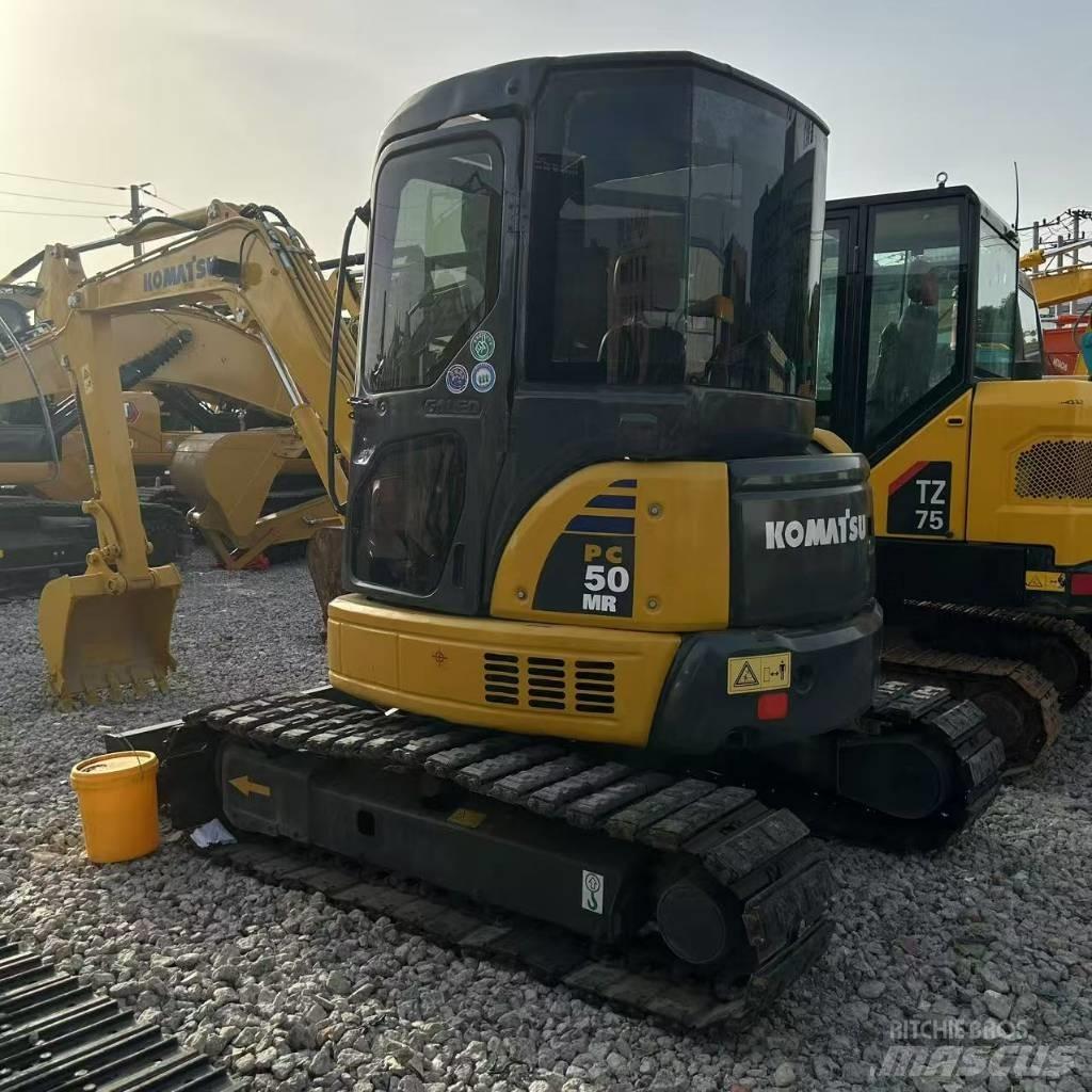 Komatsu 50-2 대형 굴삭기 29톤 이상