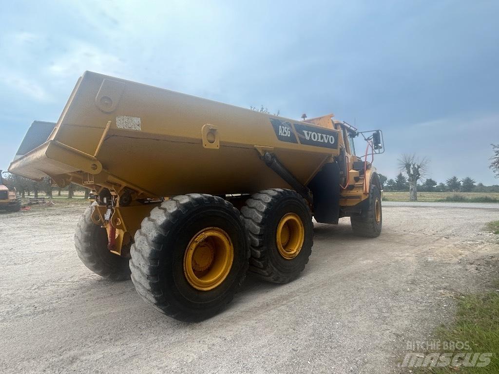Volvo A 25 G / A25G 연결식 홀러