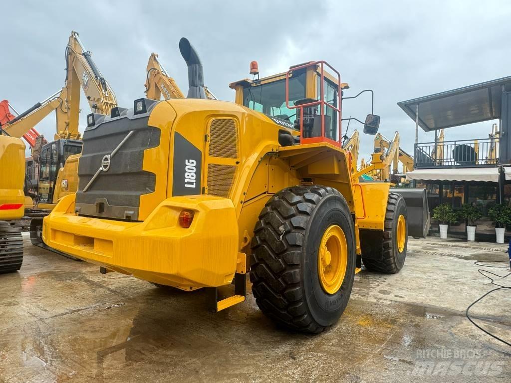 Volvo L 180 G  휠로우더