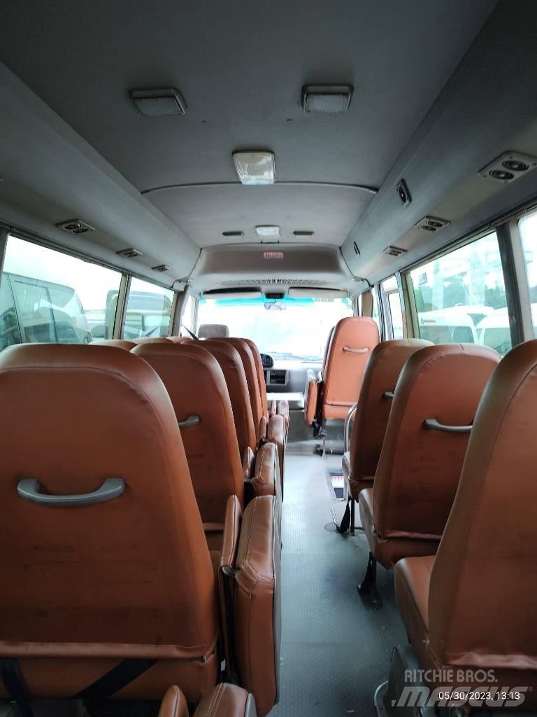 Toyota Coaster Bus 미니 버스
