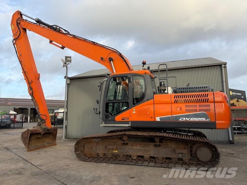 Doosan DX 225 LC-5 롱리치 굴삭기