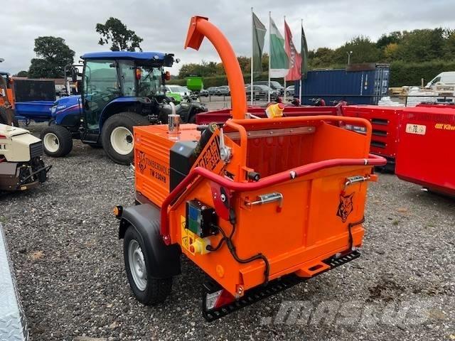Timberwolf TW230/HB 톱밥제조기