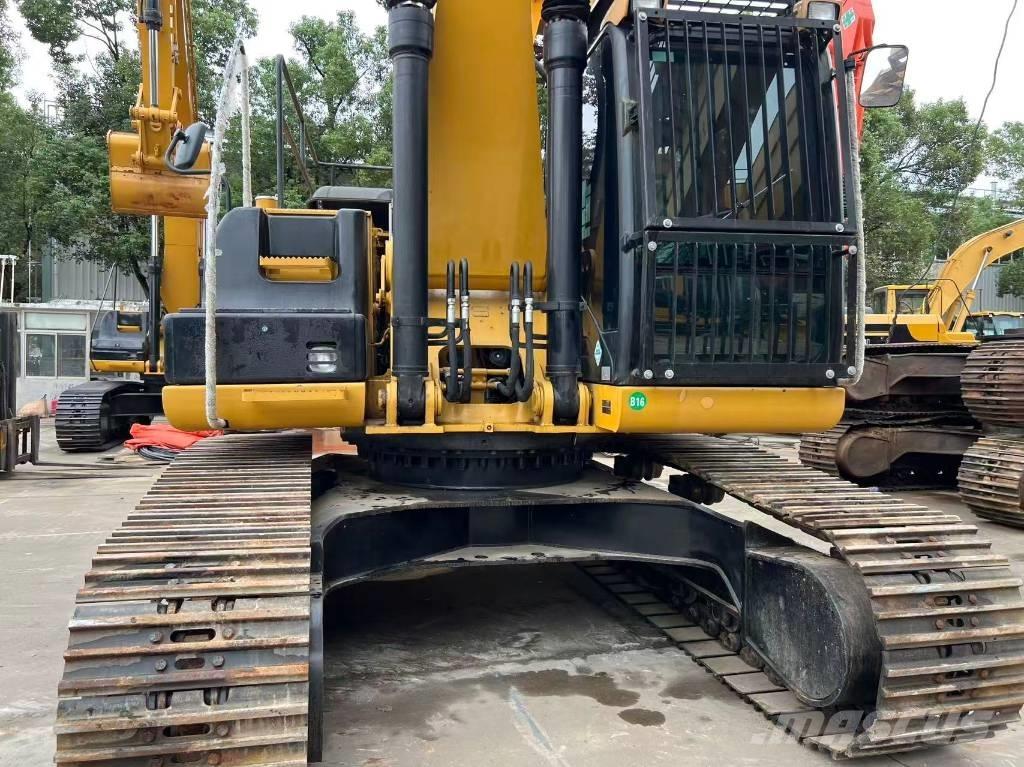 CAT 330 D2 대형 굴삭기 29톤 이상