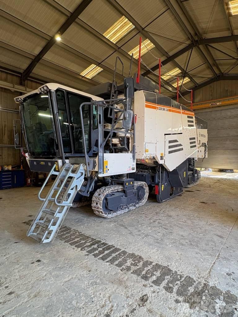 Wirtgen 220 SMI 건설 장비 - 기타