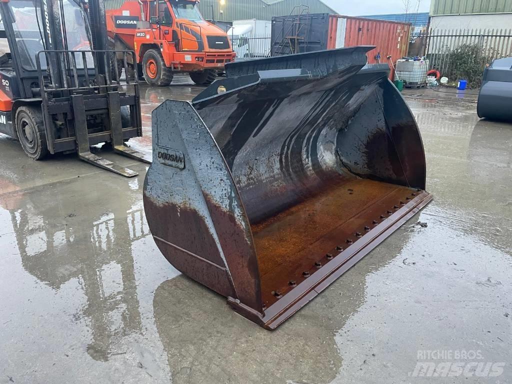 Doosan DL 280-5 버켓