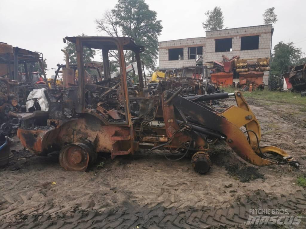 CAT 908H 2011r  휠로우더