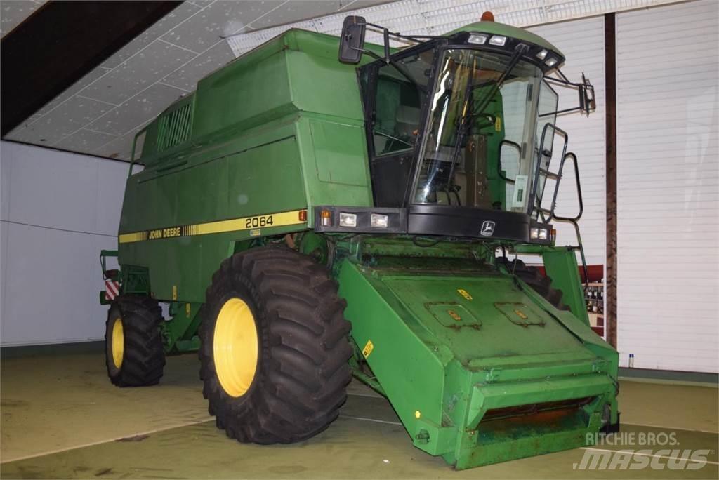 John Deere 2064 콤바인 수확기