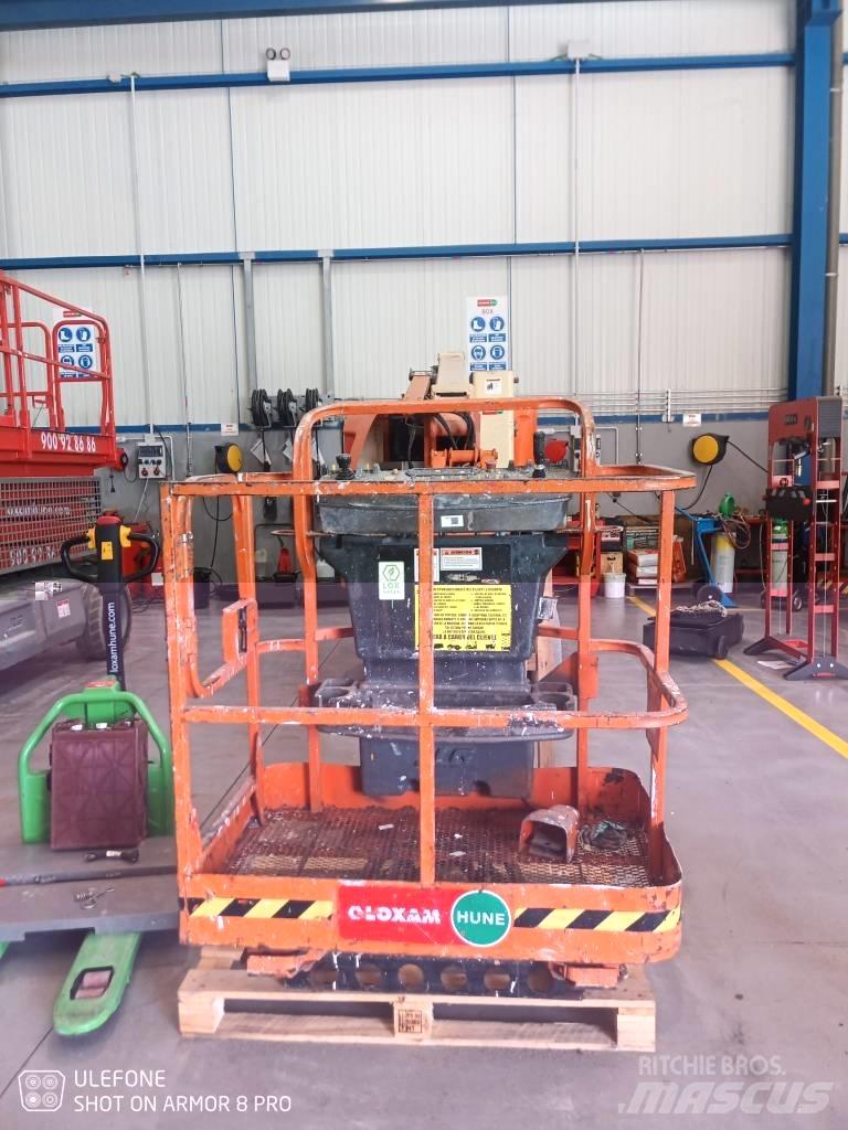 JLG E 300 AJP 관절형 전동이동 리프트