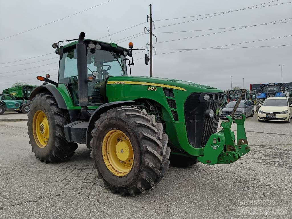 John Deere 8430 PST 트랙터