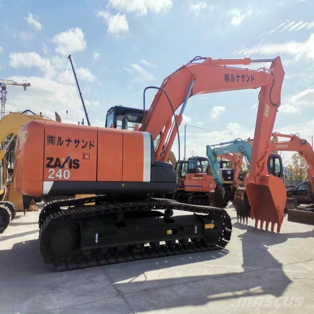 Hitachi ZX 240 대형 굴삭기 29톤 이상