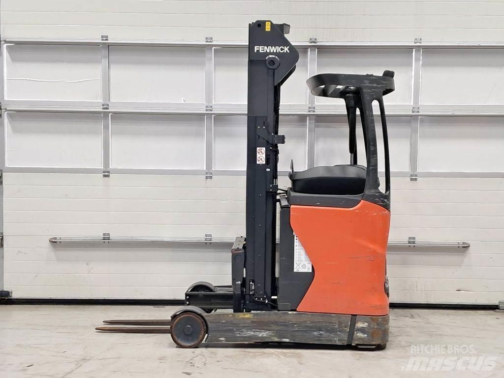 Linde R14-01 리치 트럭