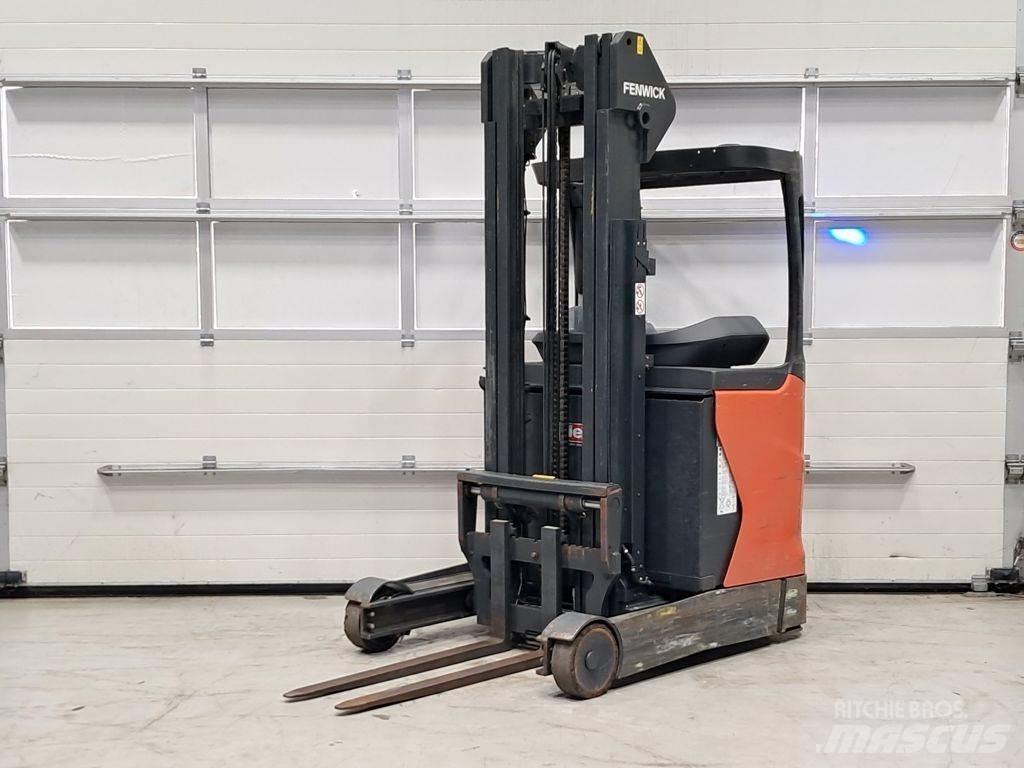 Linde R14-01 리치 트럭