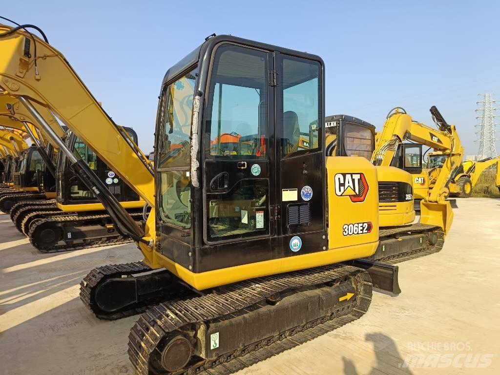 CAT 306 E2 대형 굴삭기 29톤 이상