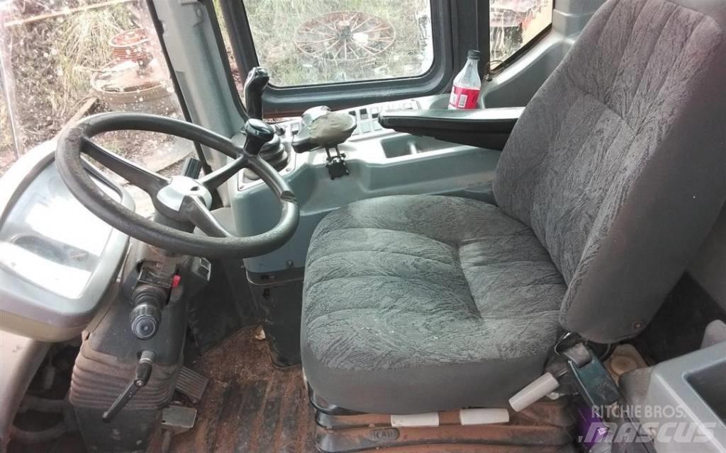 Doosan DL 200  휠로우더