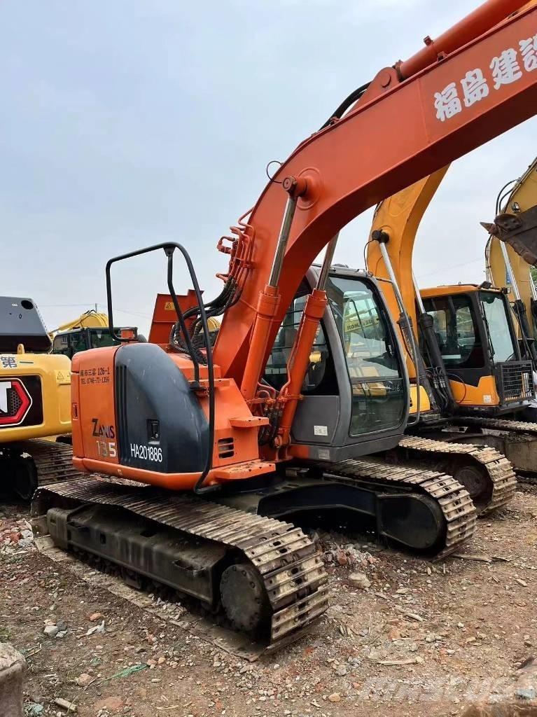 Hitachi ZX 135 US 대형 굴삭기 29톤 이상