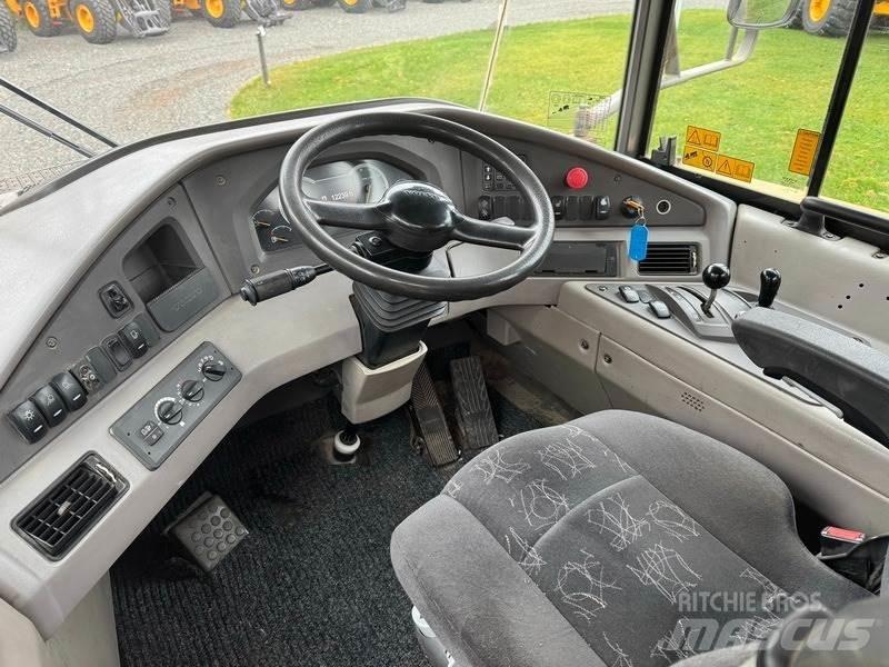 Volvo A 40 F 연결식 홀러