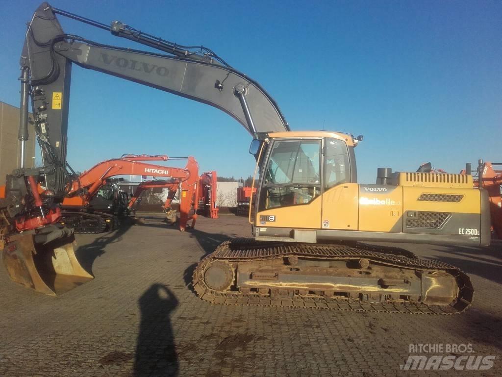 Volvo EC250DL 대형 굴삭기 29톤 이상