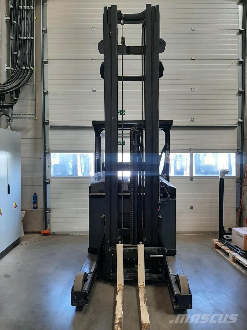 Yale MR16H 리치 트럭