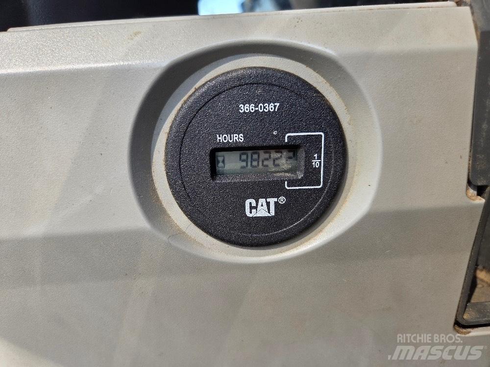 CAT 320EL 대형 굴삭기 29톤 이상