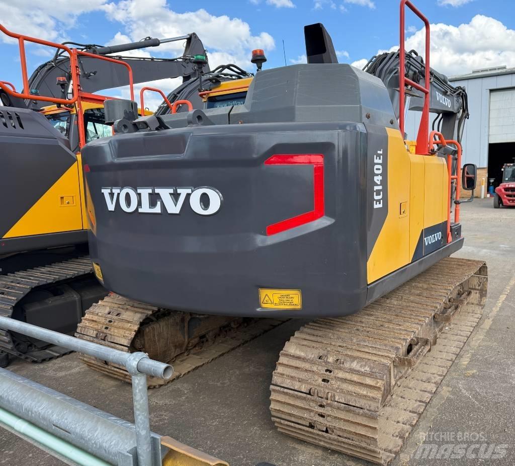 Volvo EC 140 EL 대형 굴삭기 29톤 이상
