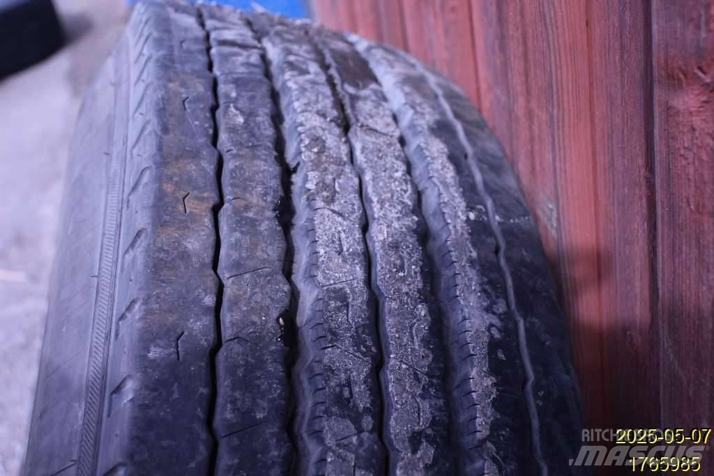  SEMPERIT EURO-STEEL 타이어, 휠 및 림