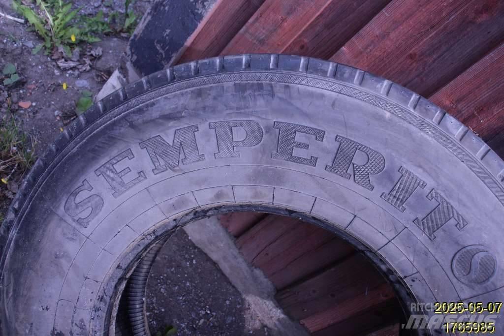  SEMPERIT EURO-STEEL 타이어, 휠 및 림