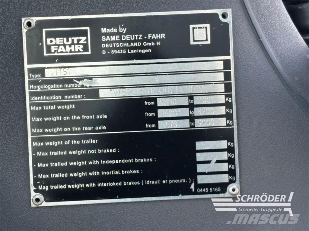 Deutz-Fahr M 650 트랙터